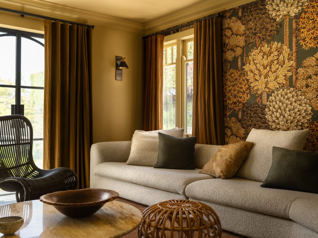 Clifton, the Mosman renovation featured on The Local Project